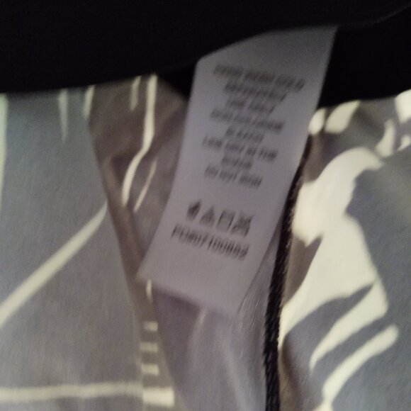 Kim Gravel x Swimsuits For All Scoop Neck Tankini Top Bike Shorts 6368 Black Whi - Picture 7 of 9